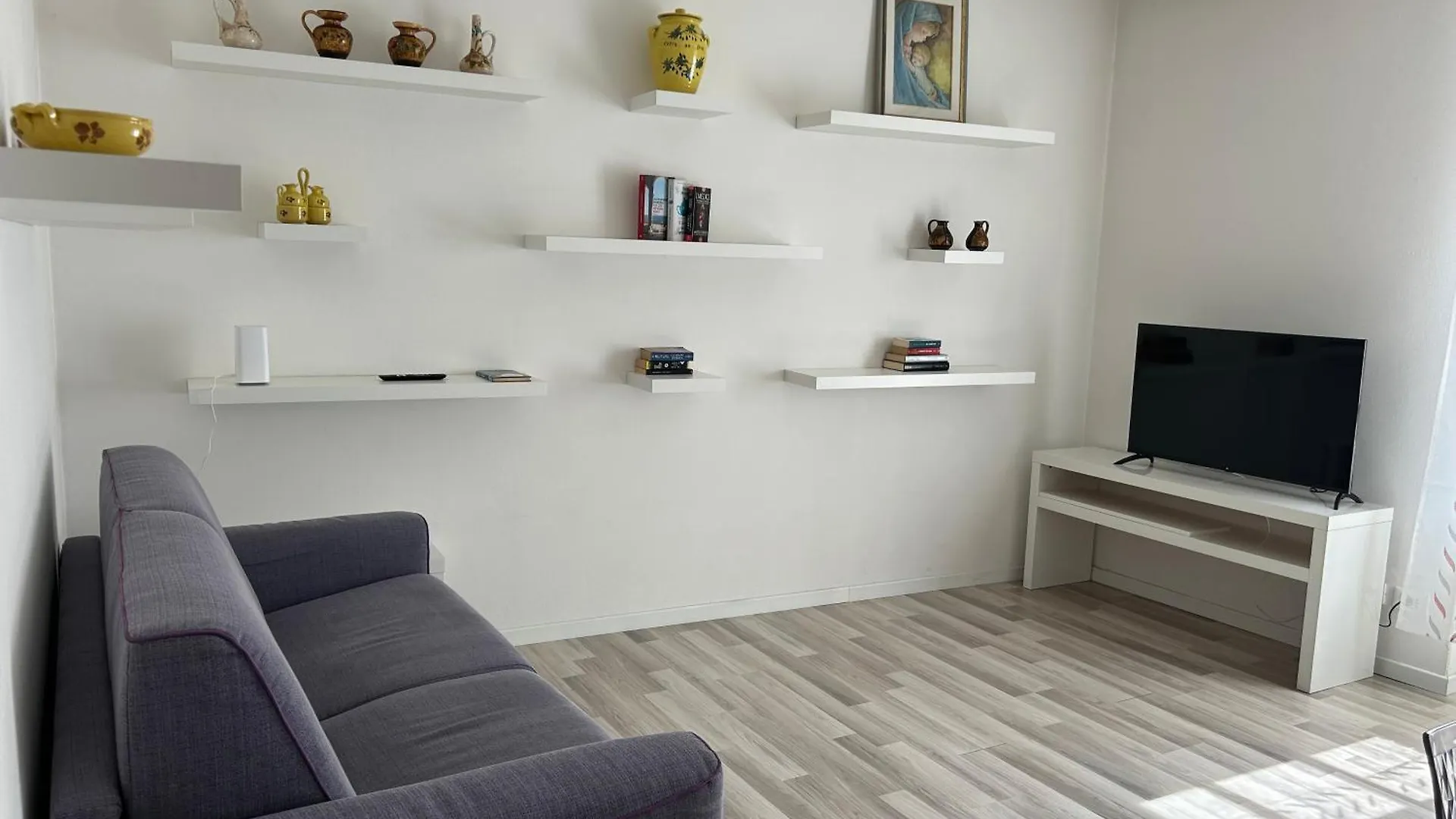Casa Vanny Colico 0*,  Olaszország